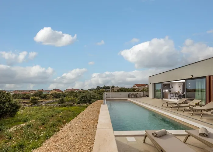 Coralis With Heated Pool Βίλα Vrsi