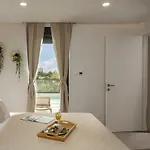 Coralis With Heated Pool * Vrsi