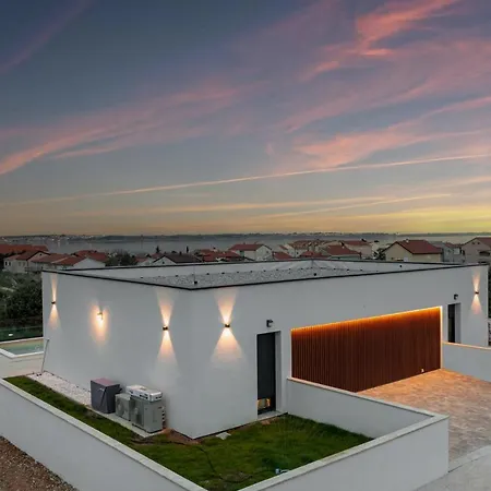 Coralis With Heated Pool Vrsi