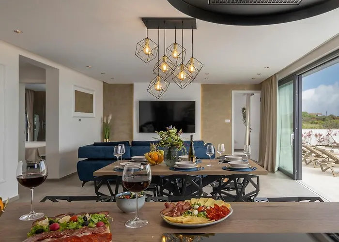 Вилла Coralis With Heated Pool *