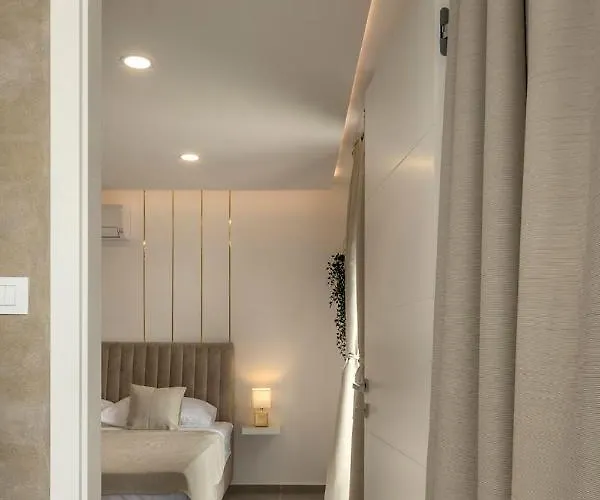 Вилла Coralis With Heated Pool Врси